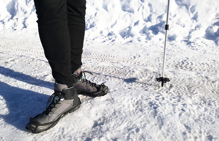 Faut-il des chaussures spéciales pour faire des raquettes à neige ?